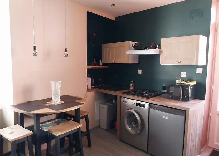 A La Campagne A 30min De L'ocean * Sainte-Gemme (Charente-Maritime)